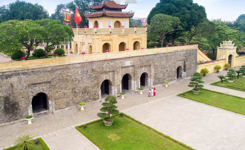 Tổng quan hình ảnh khu di tích Hoàng thành Thăng Long từ trên cao, minh chứng cho các triều đại lịch sử