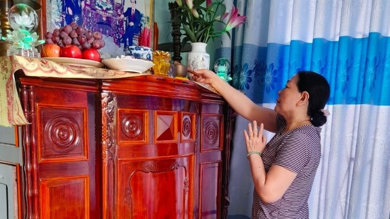 Văn khấn ngoài mộ trước ngày giỗ ông nội