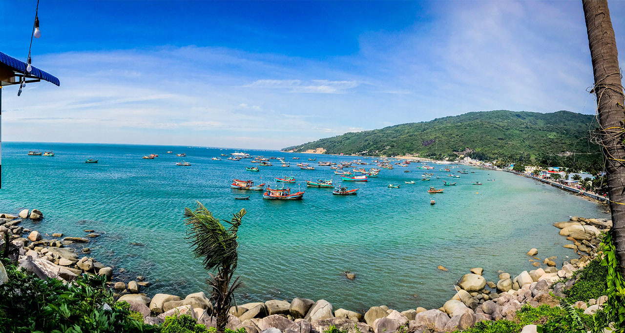 Toàn cảnh Hòn Sơn Kiên Giang nhìn từ trên cao, hòn đảo xanh mướt giữa biển cả