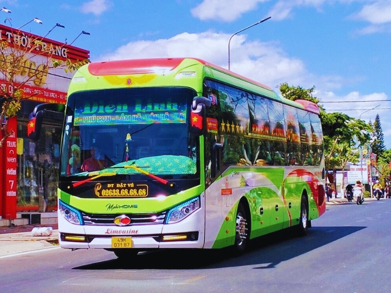 Nội thất xe Limousine 36 giường Điện Linh trên tuyến Bình Dương Đà Lạt
