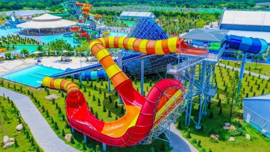 5 điểm “nhất” của công viên nước Amazing Bay