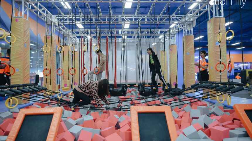Aeon Mall Hà Đông có gì chơi? Trải nghiệm rạp chiếu CGV xịn