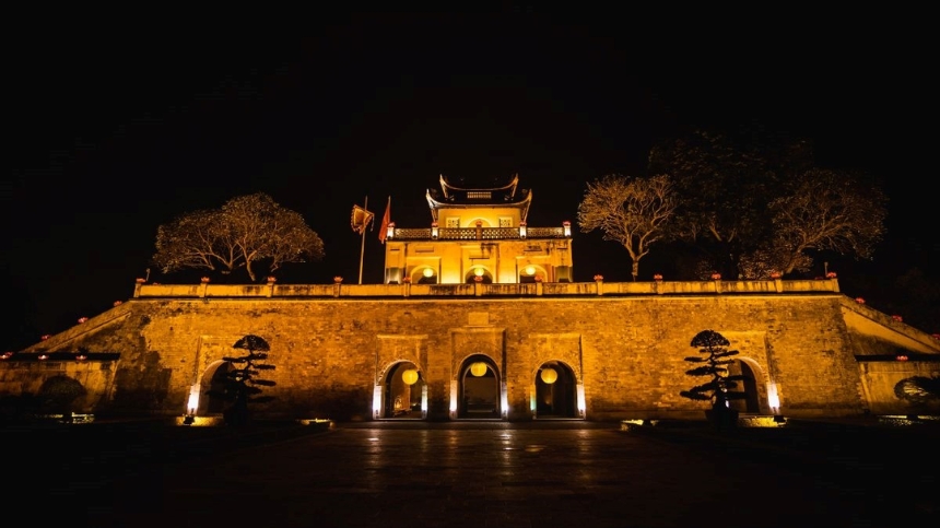 Bảng giá chi tiết cho vé vào Hoàng thành Thăng Long