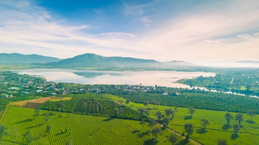 Biển Hồ Chè mang khung cảnh thiên nhiên thơ mộng