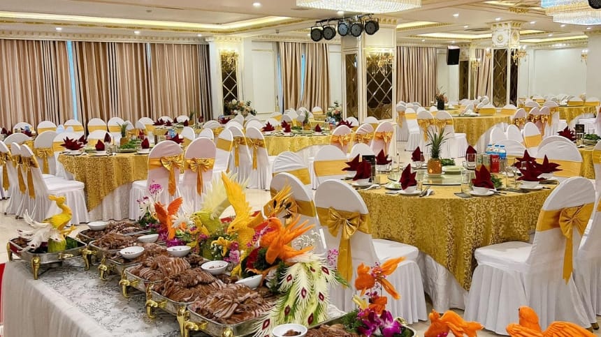 Buffet và nhà hàng cao cấp tại Ecopark