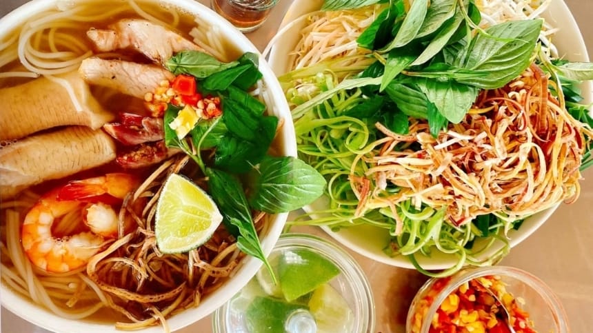 Bún nước lèo - Sự giao thoa ẩm thực giữa ba dân tộc