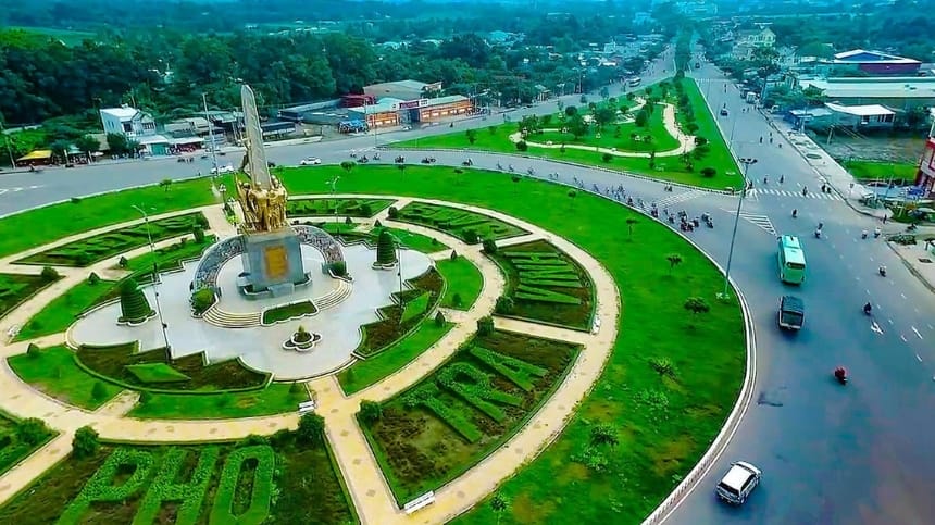 Bún nước lèo nức tiếng tại Trà Vinh