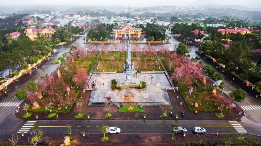 Cá tầm là đặc sản giàu dinh dưỡng của Măng Đen