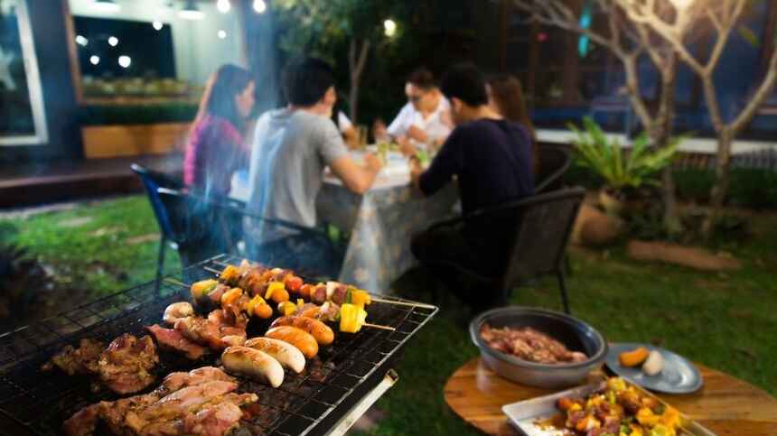 Các món nướng độc đáo ngoài trời