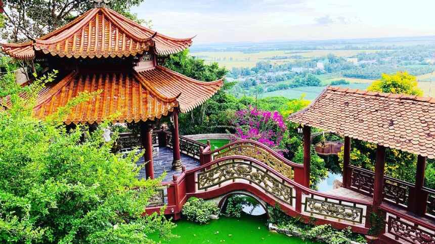 Cù lao Ông Hổ giữa dòng sông Hậu hiền hòa
