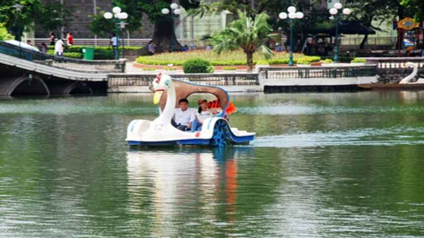 Địa chỉ và hướng dẫn di chuyển đến công viên Thủ Lệ