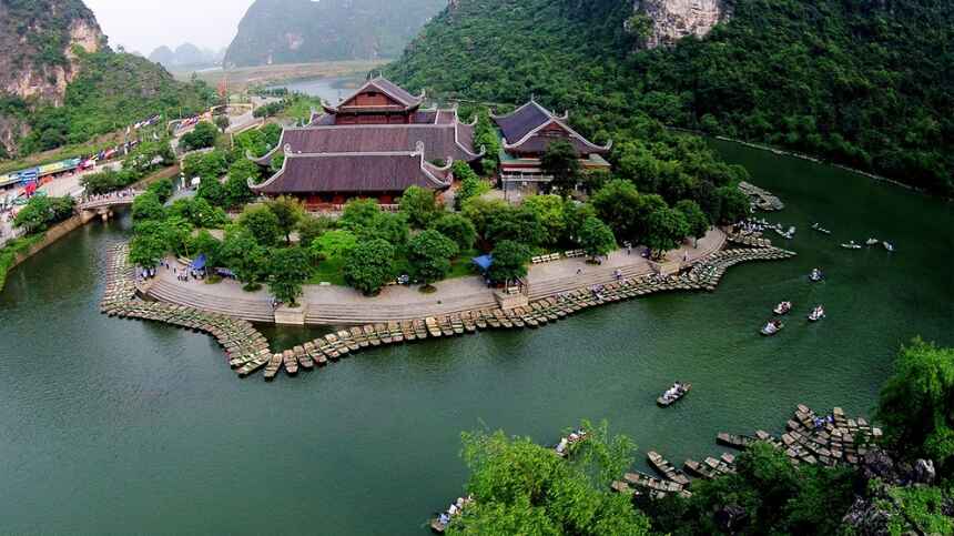 Giá vé thường cho du khách tham quan Tràng An