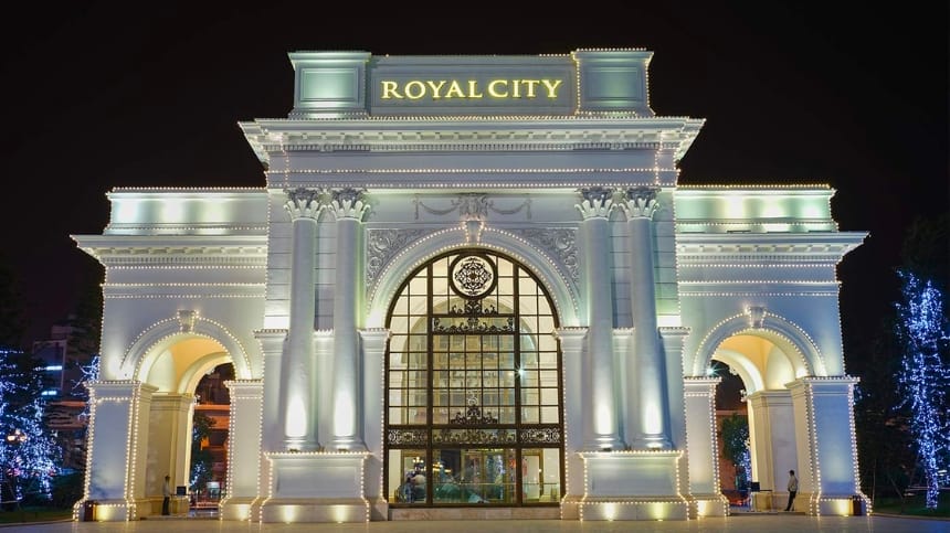 Gian quà tặng đa dạng tại Royal City