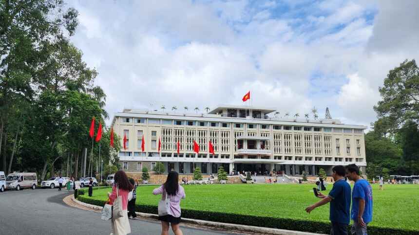 Lựa chọn dịch vụ hỗ trợ để có trải nghiệm tuyệt vời khi tham quan