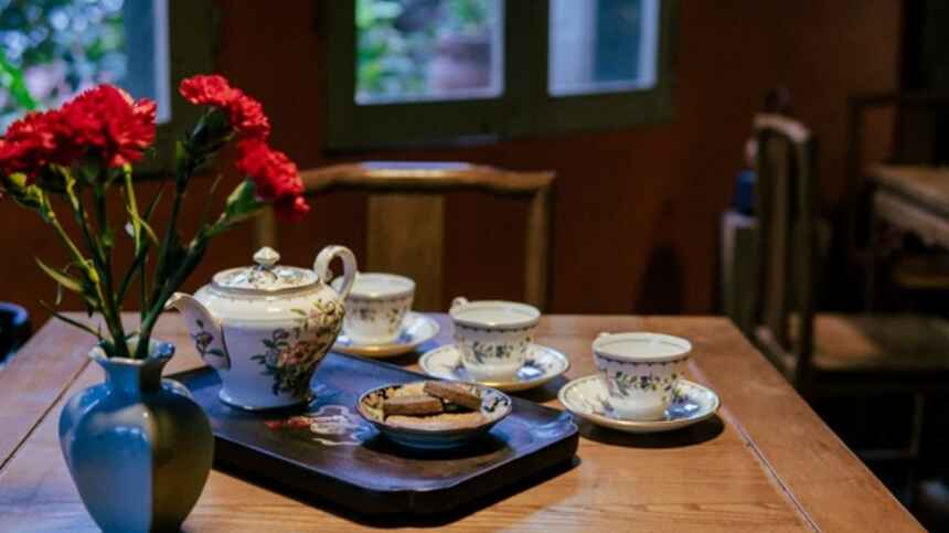 Những giây phút thưởng trà và thư giãn