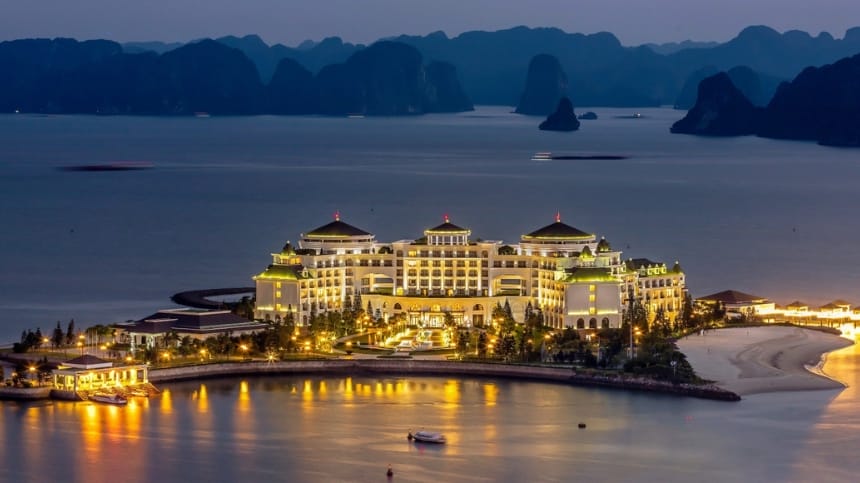 Quảng Ninh với tiềm năng du lịch sinh thái cao cấp