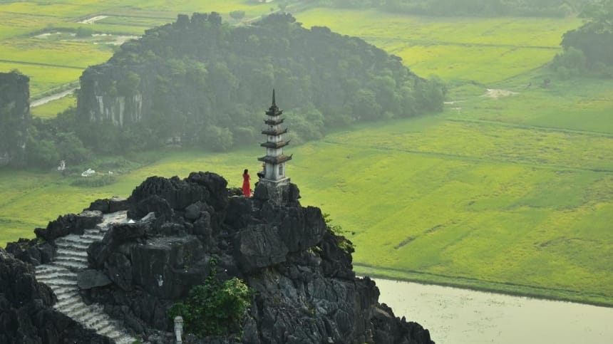 Tam Cốc - Bích Động mang vẻ đẹp độc đáo