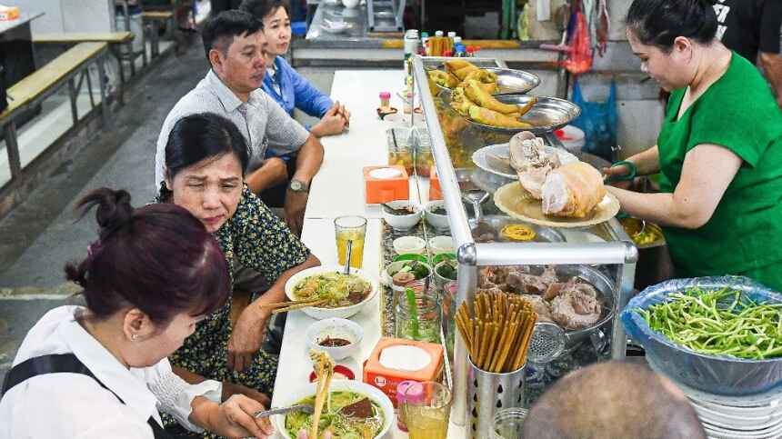 Thiên đường ẩm thực tại khu đô thị Văn Quán