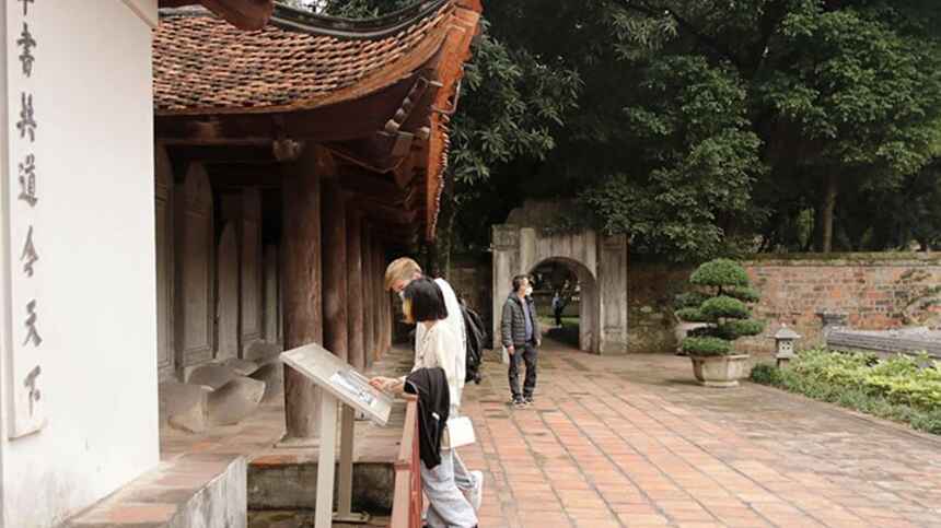 Tour đêm Văn Miếu Quốc Tử Giám diễn ra từ 19:00