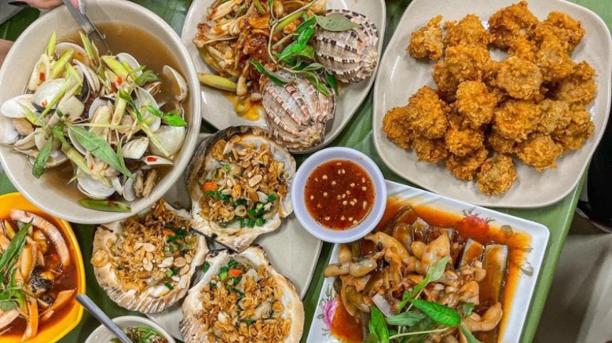 Ăn vặt nhẹ nhàng theo kiểu địa phương