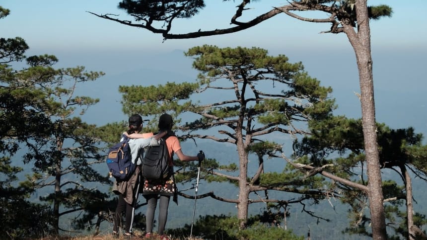 Các hoạt động trekking khi đến vườn quốc gia ở Việt Nam