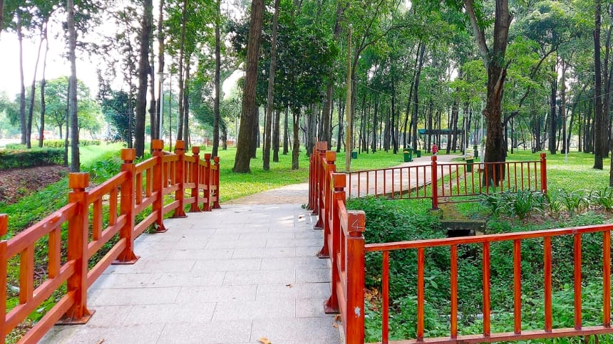 Không gian xanh mát ở công viên Phú Nhuận