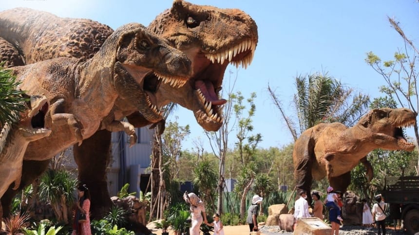 Khu săn mồi đối mặt T-rex động