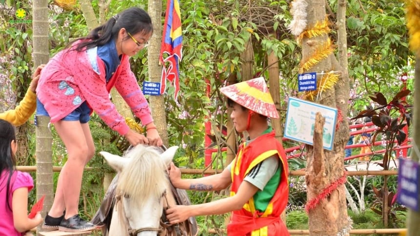 Những lý do nhất định phải đến công viên Cầu Vồng