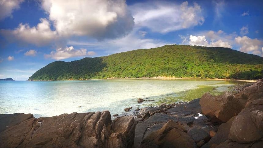Rừng Ông Đụng trekking sát biển