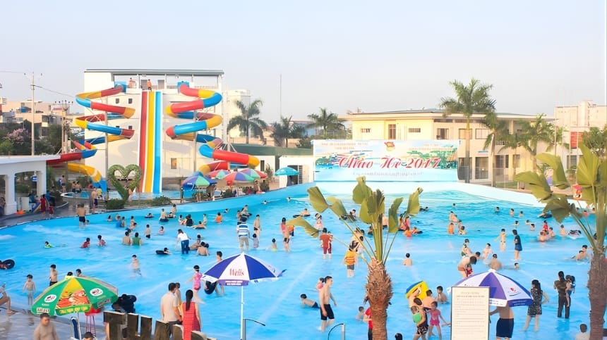 Trượt nhiều làn đua vui bạn bè