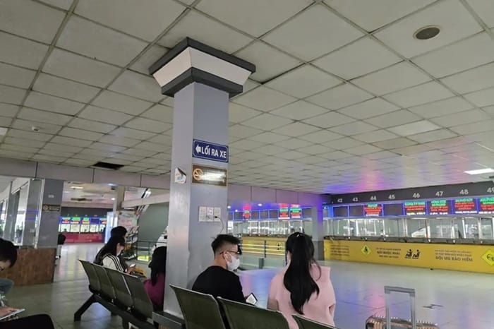 Bến xe Nước Ngầm đa dạng chuyến và loại hình xe khách