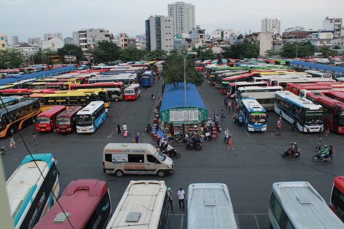 Di chuyển đến bến xe khách Nam Thăng Long hãy liên hệ mua vé trước