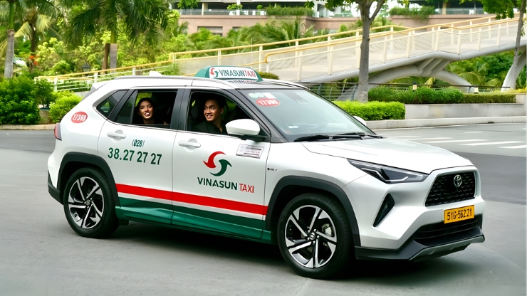 Hãng taxi Vinasun đa dạng loại xe