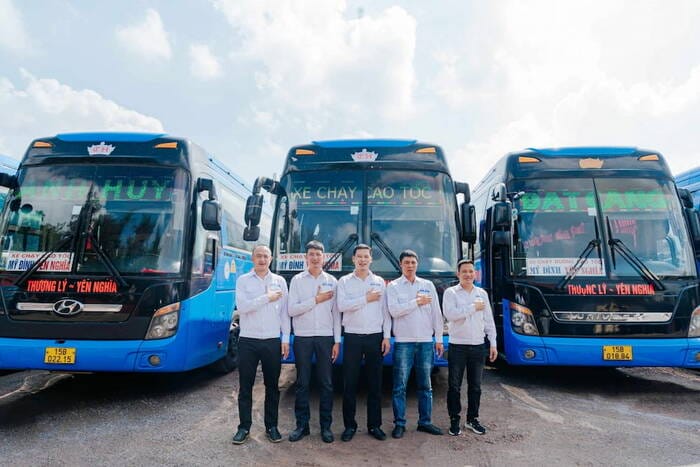 Mua vé trực tiếp thông qua website nhanh chóng, tiện lợi