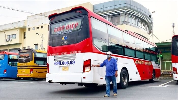 Nhà xe Giáp Diệp luôn đúng giờ, an toàn và giá vé bình dân