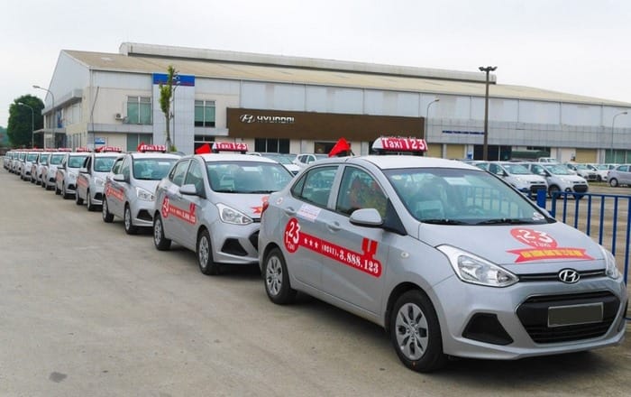 Khách hàng có thể dễ dàng đặt taxi 123 Bắc Ninh qua hotline hay web, hỗ trợ thanh toán linh hoạt