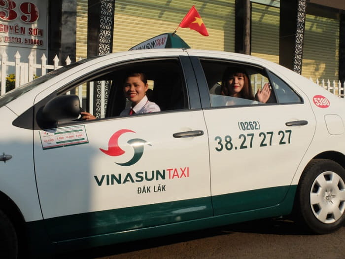 Taxi VinaSun phục vụ nhanh chóng, giá cước minh bạch