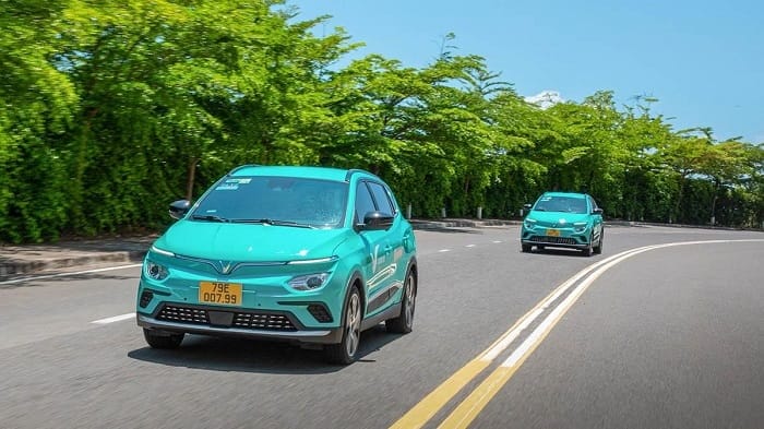 Taxi Xanh SM cung cấp dịch vụ chuyên nghiệp, xe vận hành êm ái