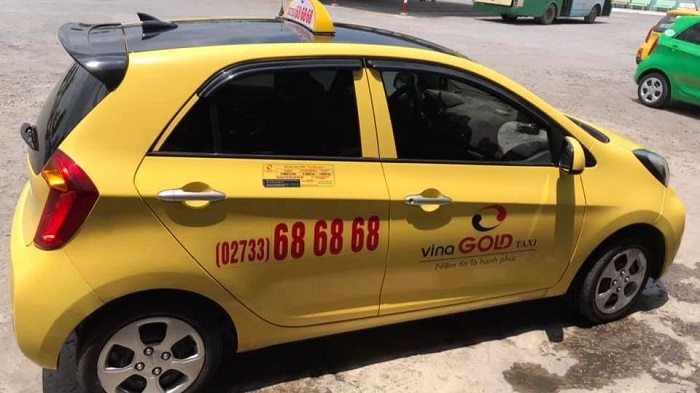 Taxi Vina Gold có giá cước cạnh tranh, phục vụ tận tình