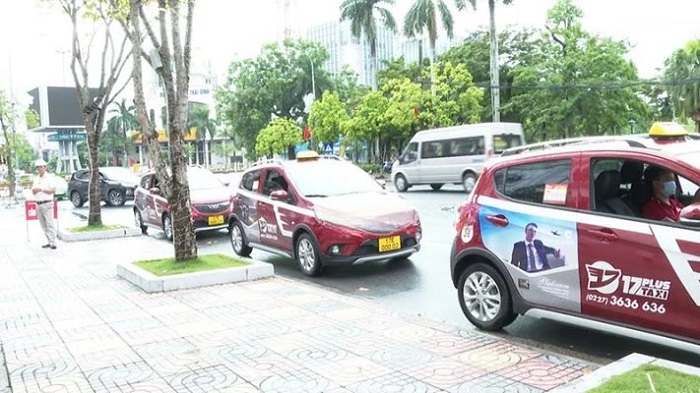 Taxi 17 Plus có mức giá hợp lý, chất lượng chuyên nghiệp