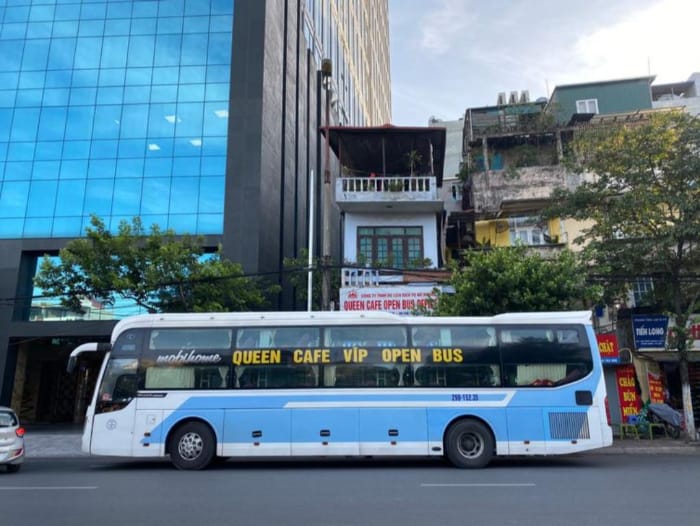 Nhà xe Queen Cafe Open Bus