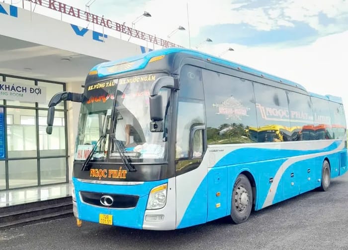 Nhà xe Ngọc Phát giường nằm đôi và limousine 24 phòng đi Phan Thiết từ Hà Nội uy tín