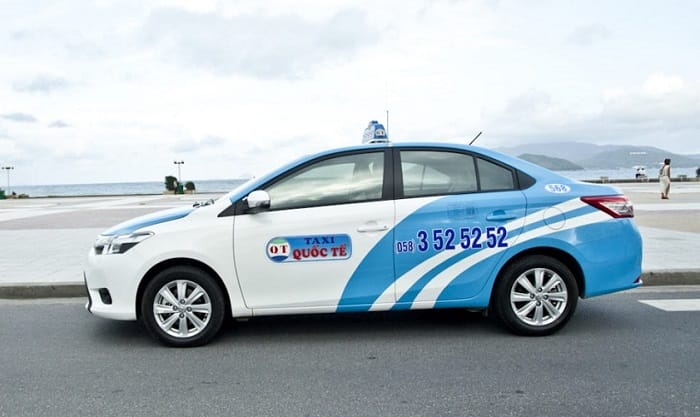 Taxi Quốc Tế có giá cược tầm trung, phục vụ nhanh chóng